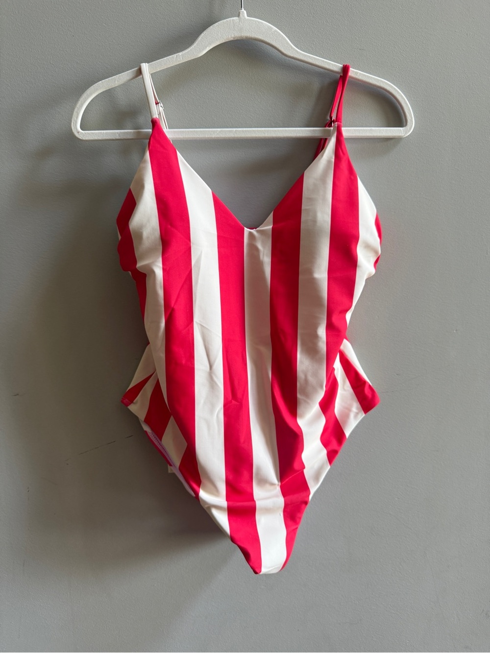 SHEIN Red and White Vertical Stripe One-Piece Swimsuit